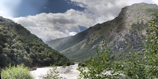 IMG_7441 (2) Panorama.jpg